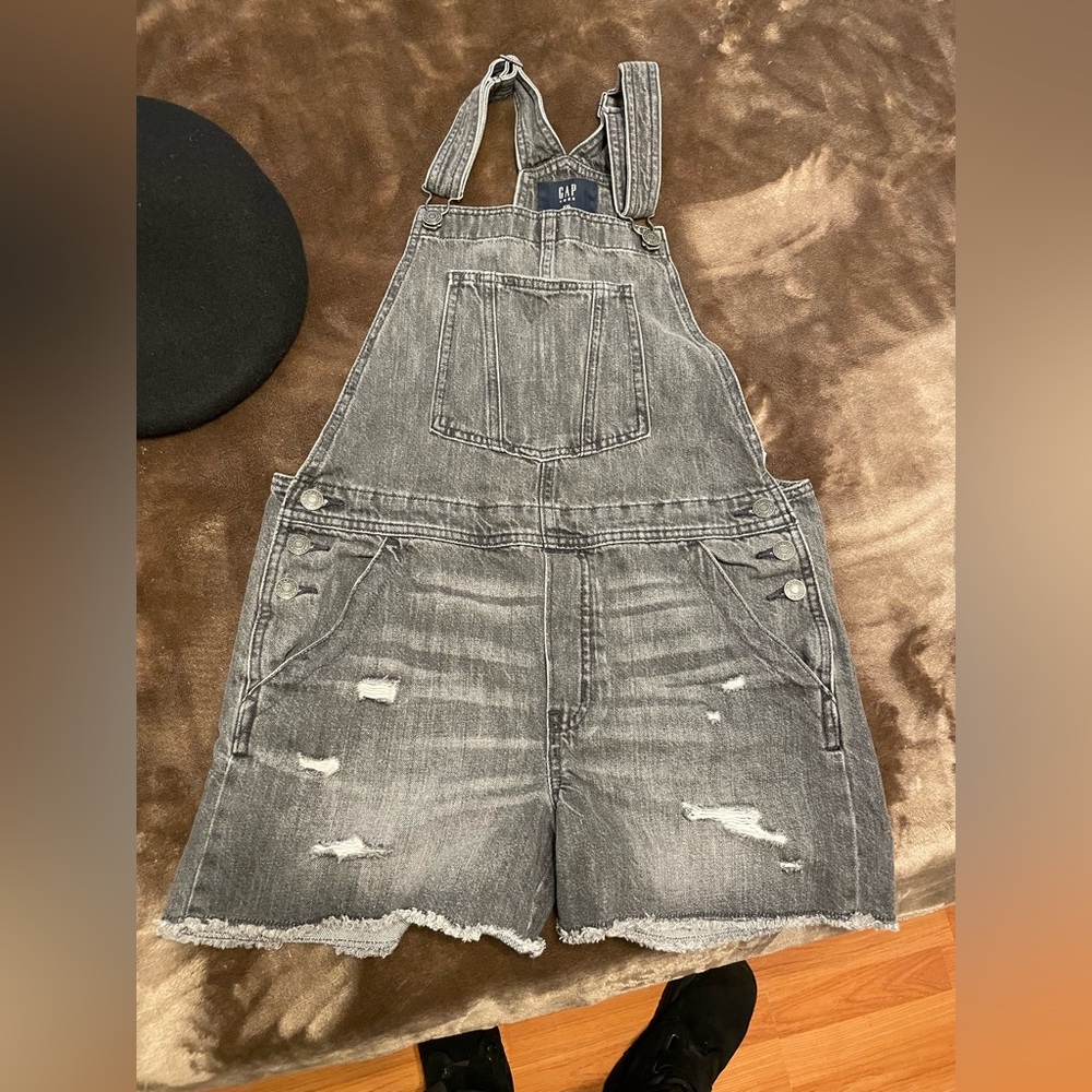 Gap overalls